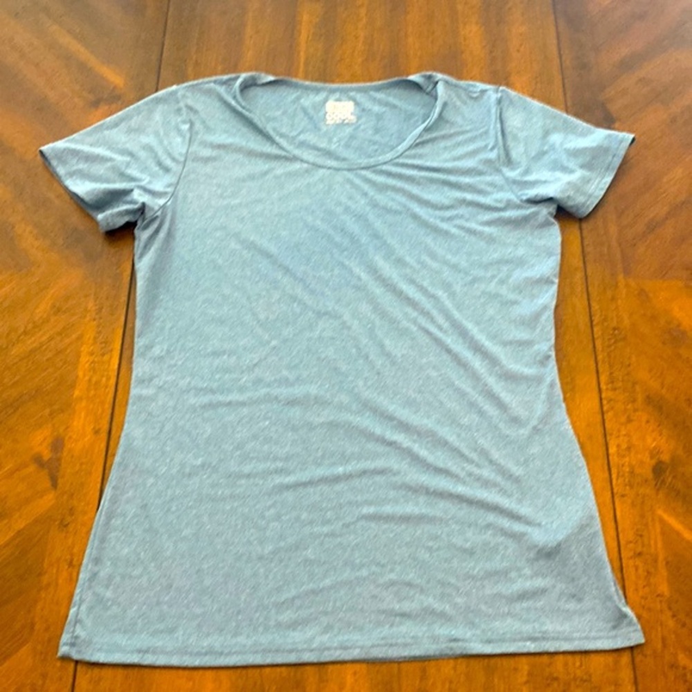 32 degree cool top women’s size m blue